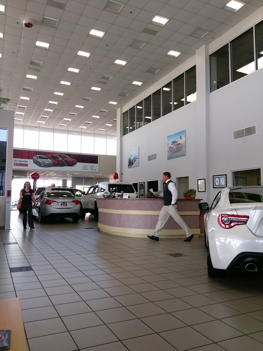 Toyota Escondido photo 3
