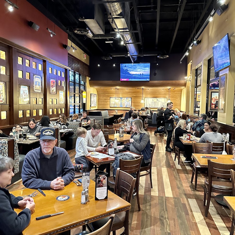 BJ's Restaurant & Brewhouse photo 1
