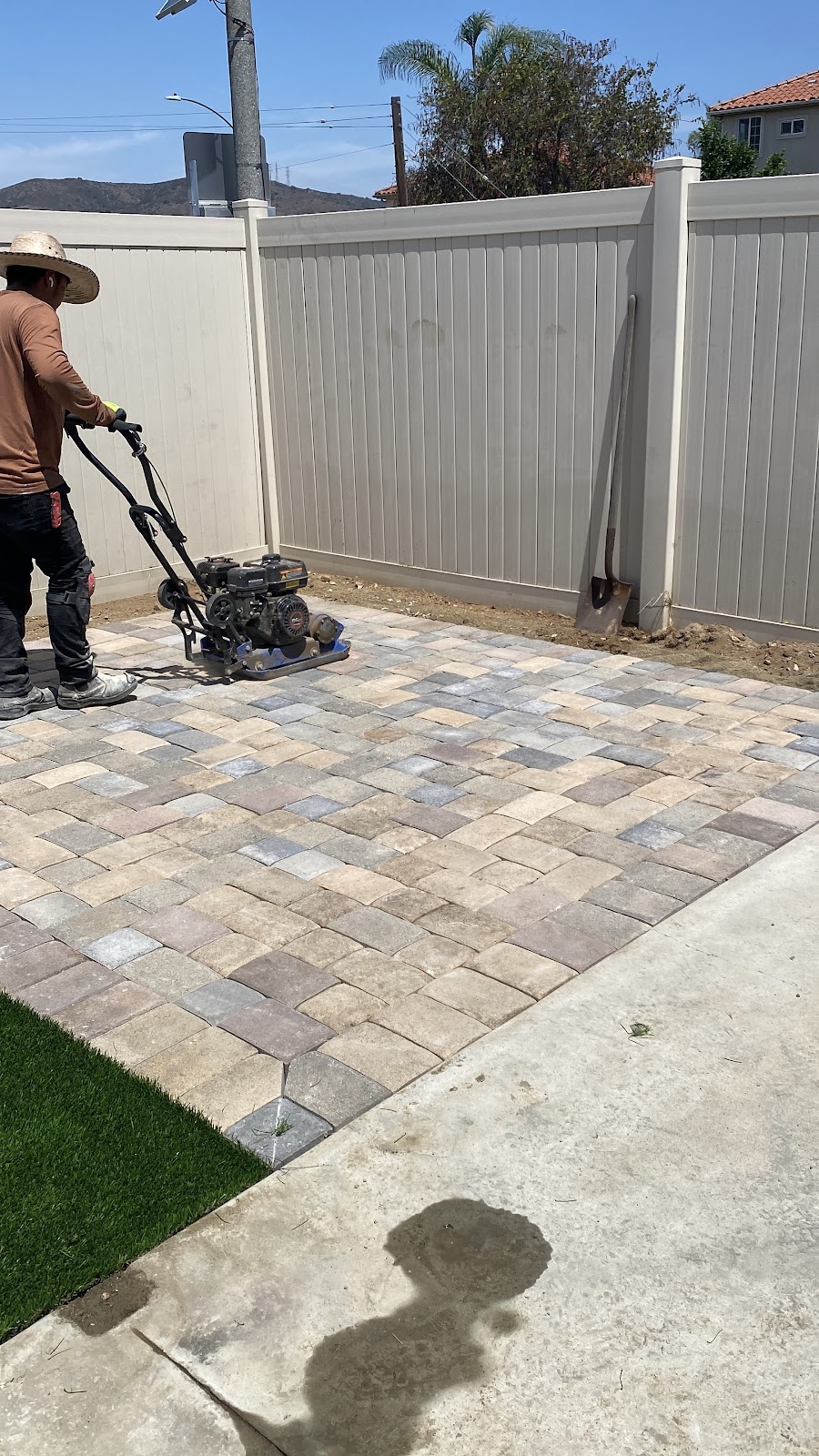 Francisco Landscaping - Unlicensed Contractor photo 4